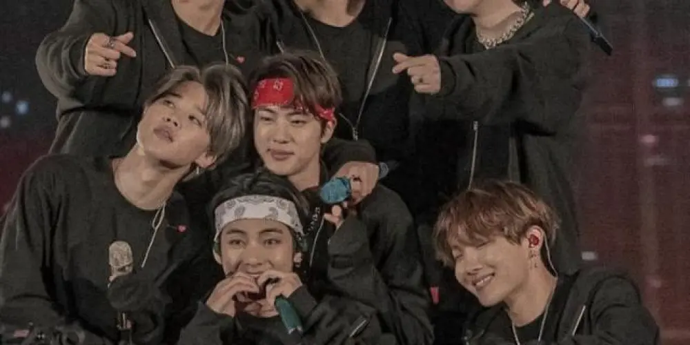 Imagem do grupo de WhatsApp ꧁💜army forever 💜⃝꧂