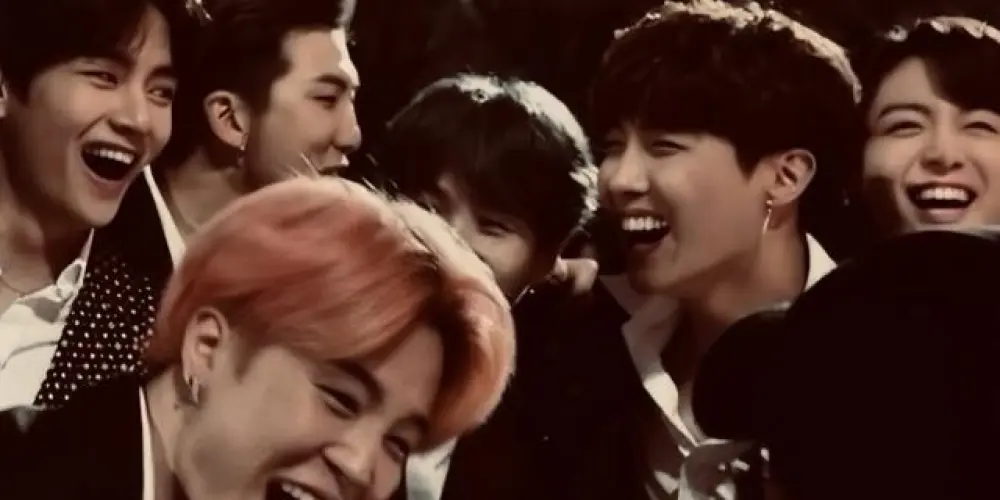 Imagem do grupo de WhatsApp 💜~ARMYs & Bangtan~💜