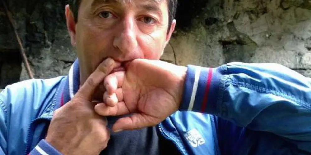 Imagem do grupo de WhatsApp ASSOBIADORES ACRE 😂