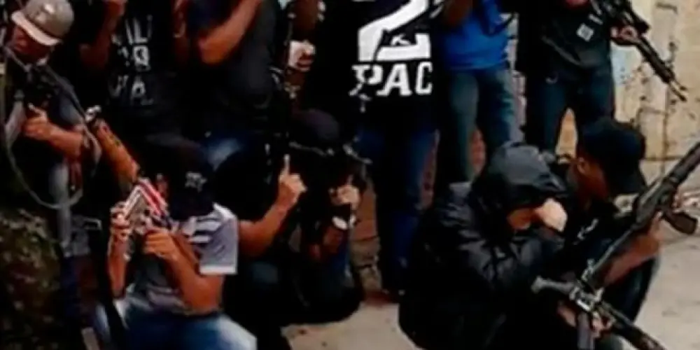 Imagem do grupo de WhatsApp Aviso ⚠️🤬🔥