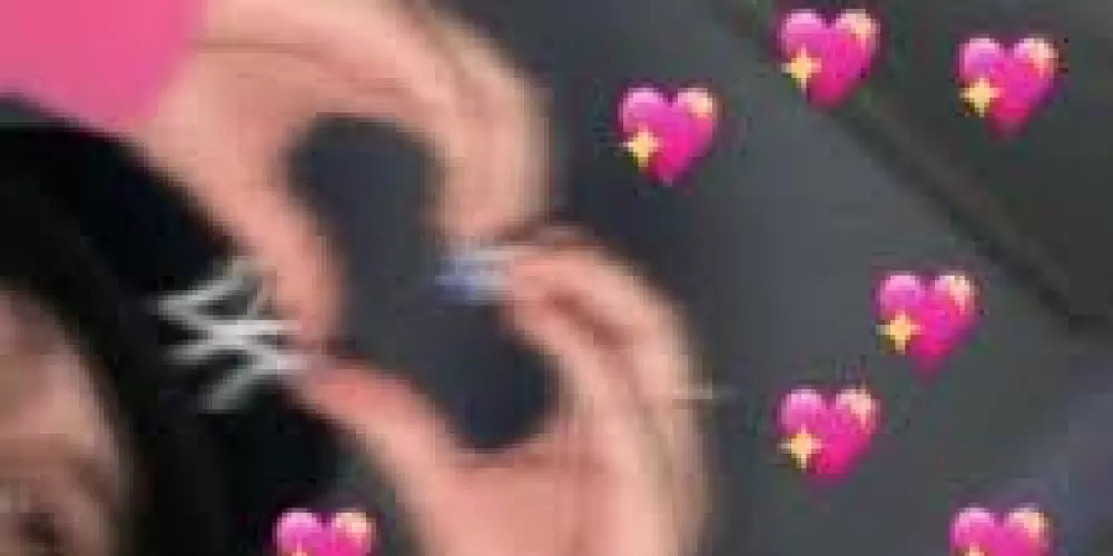Imagem do grupo de WhatsApp 🔥▪︎αɱเƶα∂ε א ɳαɱσ૨σ▪︎🔥