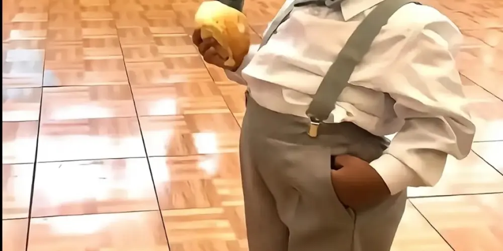 Imagem do grupo de WhatsApp Black World is back