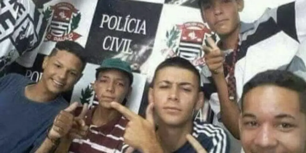Imagem do grupo de WhatsApp bonde dos exu tranca rua