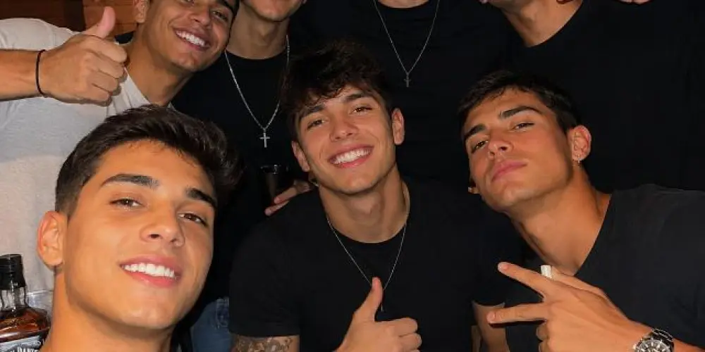 Imagem do grupo de WhatsApp BROTHER'S