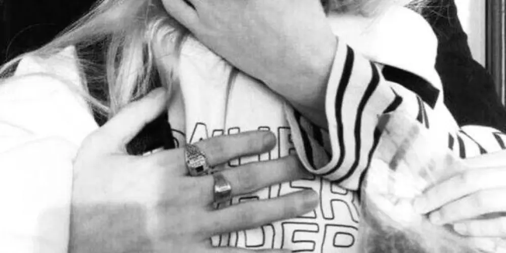 Imagem do grupo de WhatsApp BULLET IN LOVE🙅☠️