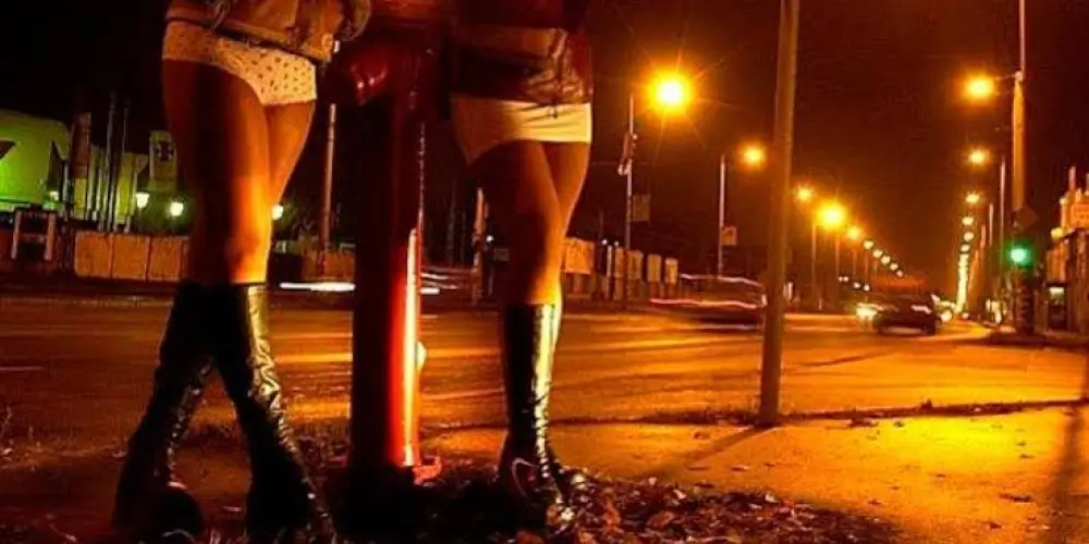 Imagem do grupo de WhatsApp Cabaré das Rainhas