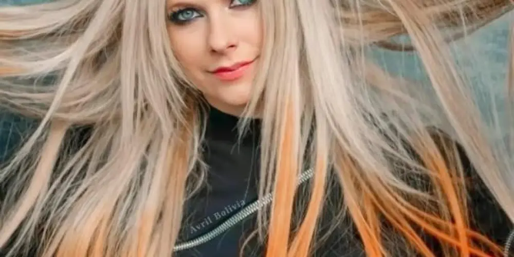 Imagem do grupo de WhatsApp Cantinho Avril Lavigne 🎸🤘🏻🧛🏼‍♀️