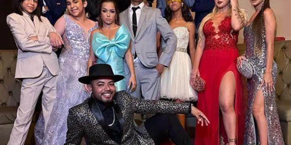 Imagem do grupo de WhatsApp CARREGADINHOS