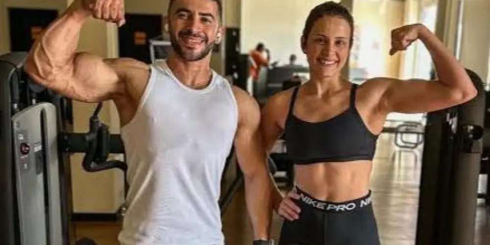 Imagem do grupo de WhatsApp Casal que treina