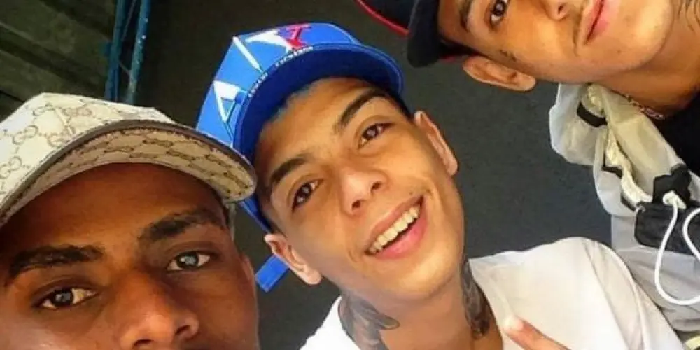 Imagem do grupo de WhatsApp chat' cafajestes
