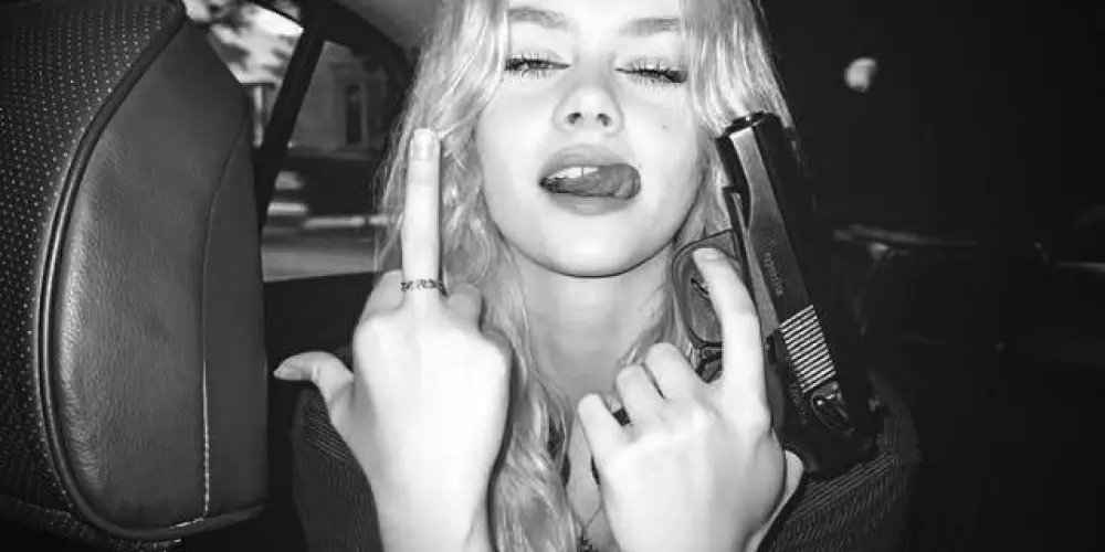 Imagem do grupo de WhatsApp ﹫ĆĦΔŦ ĐØ Ř€ΞΞŽΞŇᵍˢᵗᶻツ