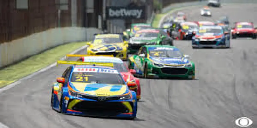 Imagem do grupo de WhatsApp CLUB RACE💫