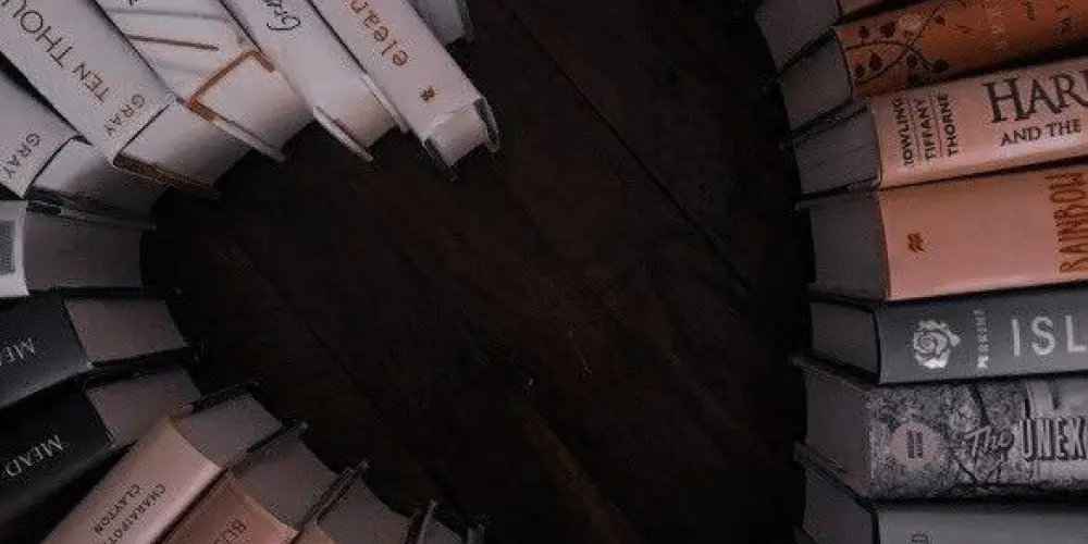 Imagem do grupo de WhatsApp Clube das Lunáticas 📖🌙