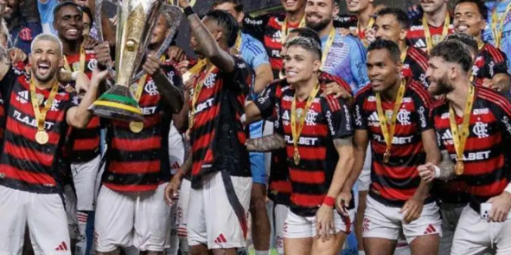 Imagem do grupo de WhatsApp Clube de Regatas do Flamengo ❤️🖤
