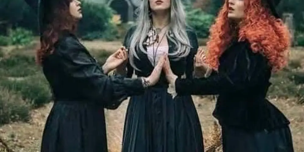 Imagem do grupo de WhatsApp Coven de bruxas