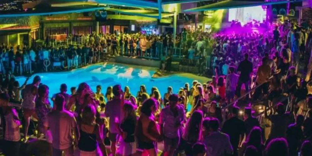 Imagem do grupo de WhatsApp 🛳CRUZEIRO DAS LOUCAS🤪