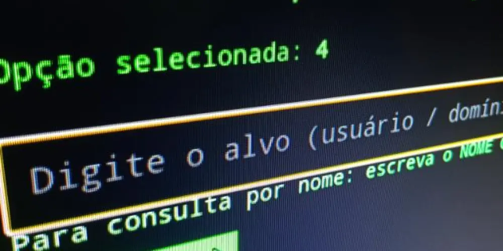 Imagem do grupo de WhatsApp Cyber - Python (Black, White, Grey)