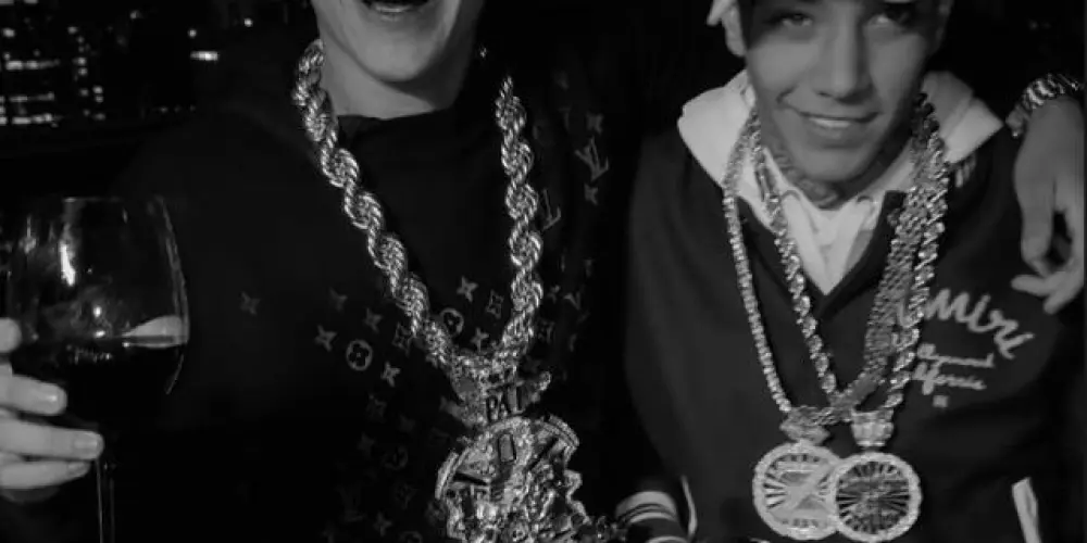 Imagem do grupo de WhatsApp 𝑪𝒉𝒂𝒕 da 𝑳𝒂𝒃𝒖𝒃𝒖  🍯