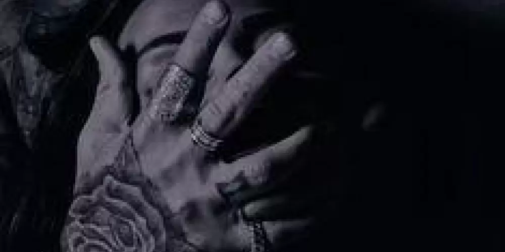 Imagem do grupo de WhatsApp ¤◇•••DARK  ROMANCE•••◇¤                                                                                  ( Fichas)