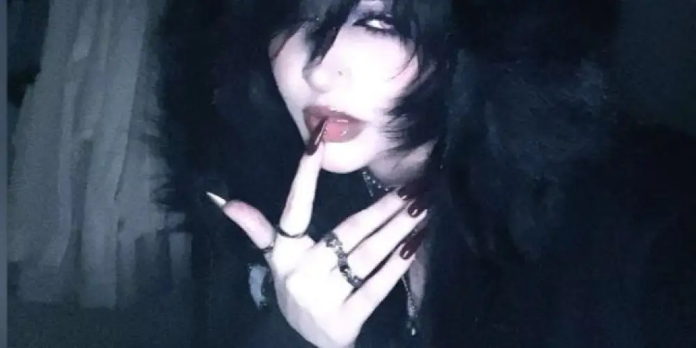 Imagem do grupo de WhatsApp Dark Surf 👻