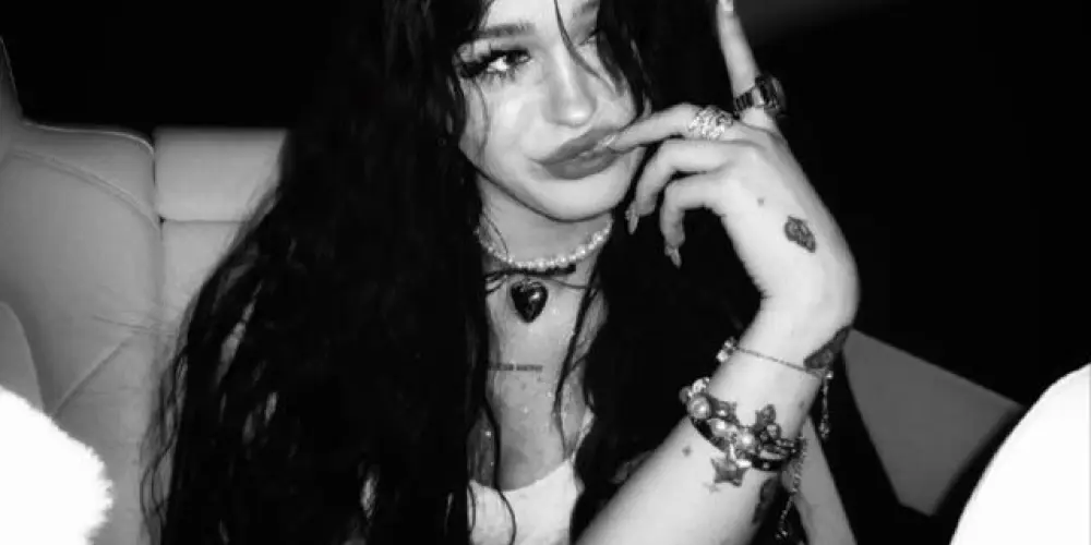 Imagem do grupo de WhatsApp Darkstar 🧛🏼‍♀️