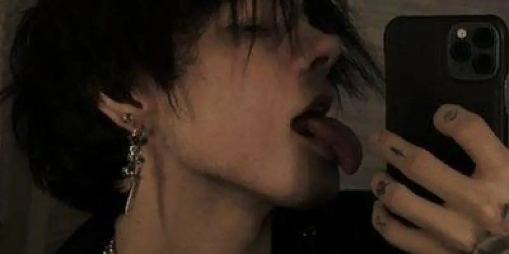 Imagem do grupo de WhatsApp 🌈D€mØɴs   ҉lυɴαт♰cѕˡᵍᵇᵗ🖤