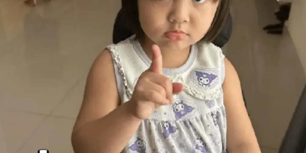 Imagem do grupo de WhatsApp ░▒▓█ ૮ђαƭ 🅳🅰 𝓽𝓲𝓪 ⓥ⋆̾Ｉ⋆̾匚⋆̾𝐤⋆̾ⓨ⋆̾ 🫦🫶🌈🌸✨⚡💓🩵💙 █▓▒░