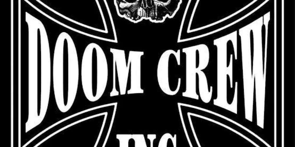 Imagem do grupo de WhatsApp DoomCrew