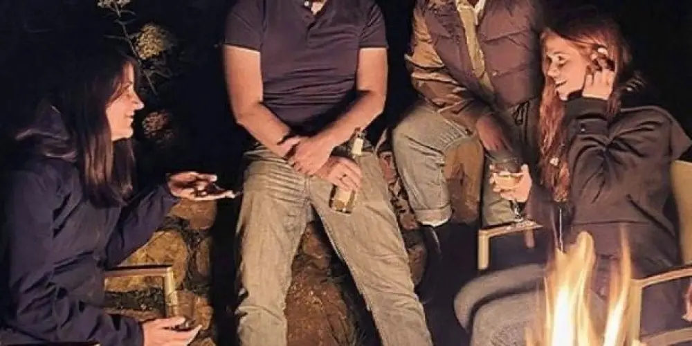 Imagem do grupo de WhatsApp Duskwood