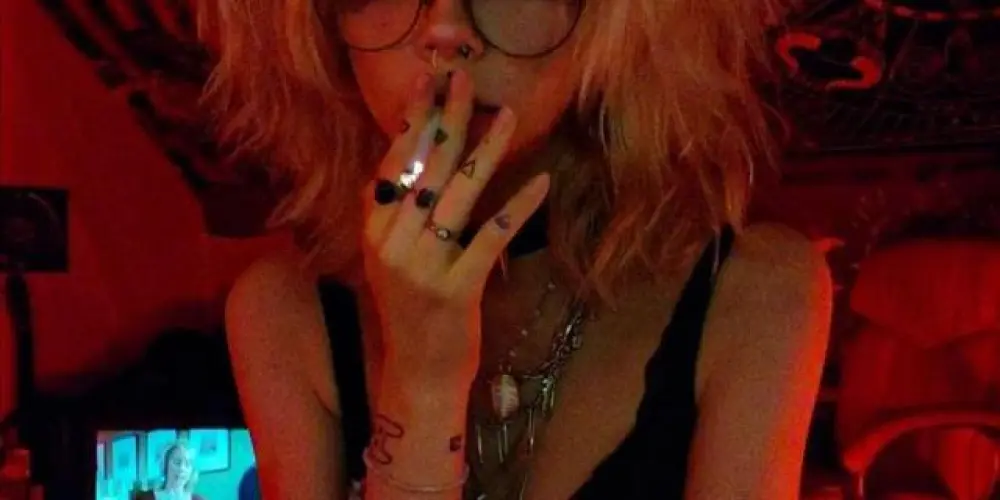 Imagem do grupo de WhatsApp 🍄✨𝕺𝖘 𝖊𝖘𝖖𝖚𝖎𝖟𝖔𝖋𝖗ê𝖓𝖎𝖈𝖔𝖘✨🍄