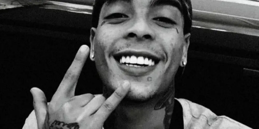 Imagem do grupo de WhatsApp 𝗤𝗨𝗘𝗠 𝗧𝗔 É 𝗡𝗢𝗜𝗦 💯