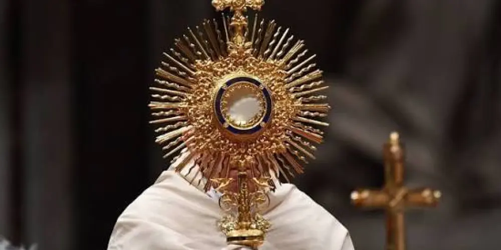 Imagem do grupo de WhatsApp É LINDO SER CATÓLICO 🇻🇦❤️