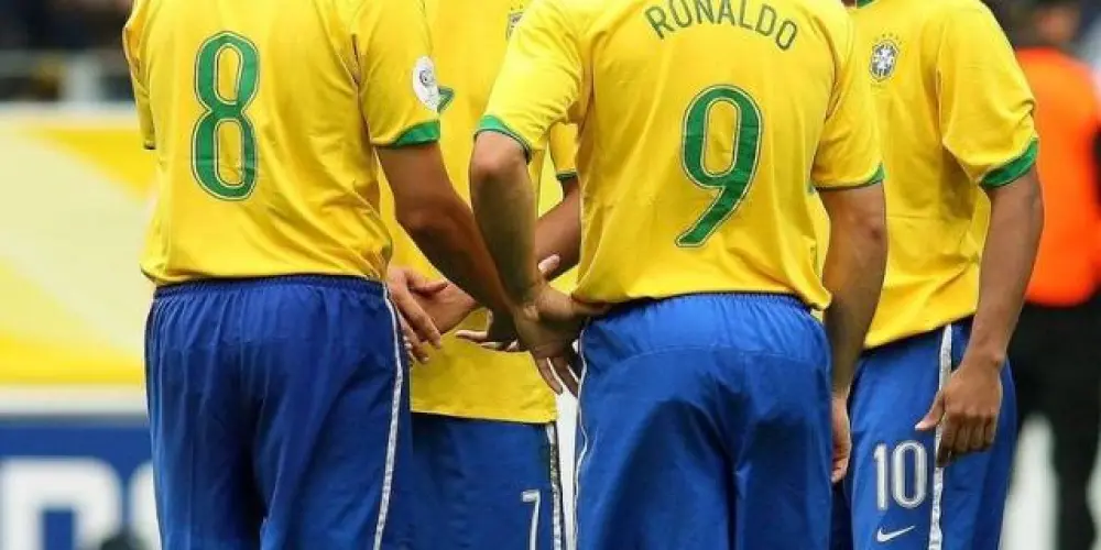 Imagem do grupo de WhatsApp 𝙓𝟭 𝙀 𝟮𝙑𝟮 eFootball