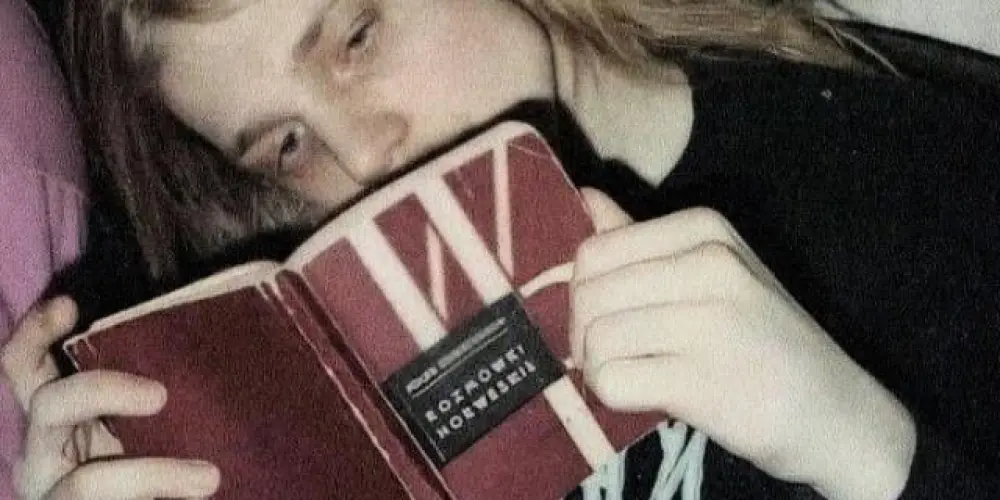 Imagem do grupo de WhatsApp Emos, góticos e metaleiros😼🤟🖤