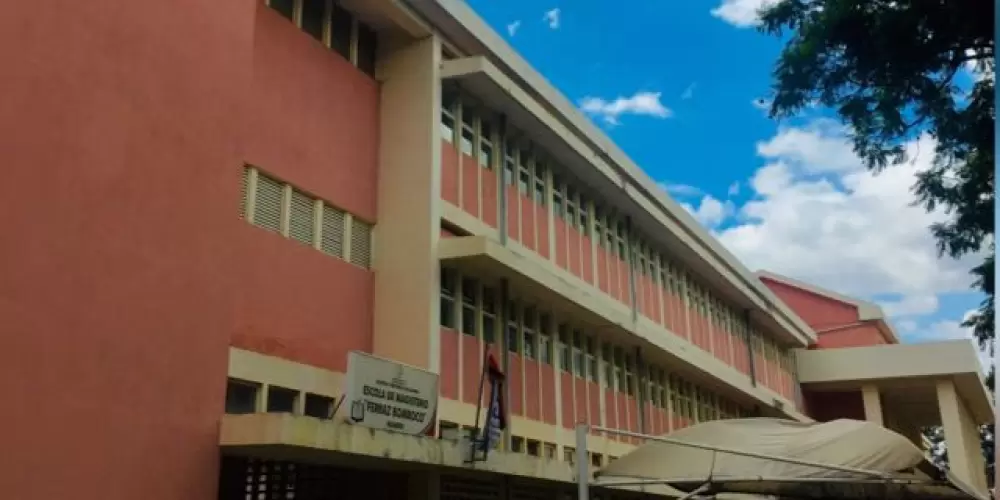 Imagem do grupo de WhatsApp English Family Forever