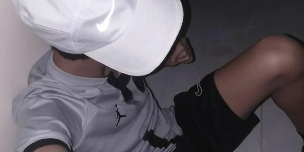 Imagem do grupo de WhatsApp Entre Quatro Paredes