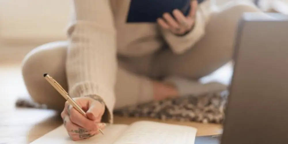 Imagem do grupo de WhatsApp Escritores Fênix