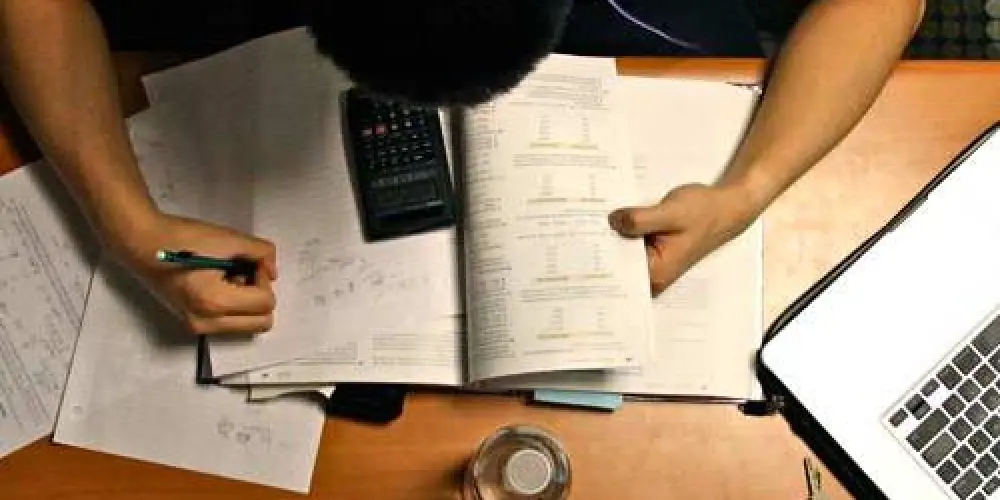 Imagem do grupo de WhatsApp Estudos 2026 📝