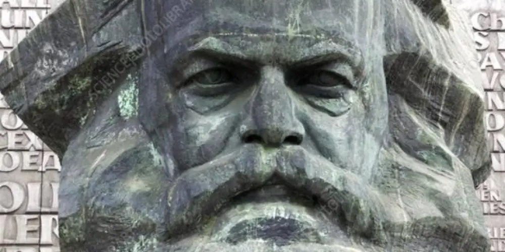 Imagem do grupo de WhatsApp Estudos Marxistas
