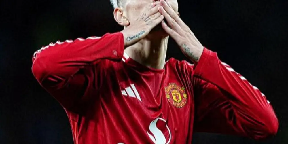 Imagem do grupo de WhatsApp ꧁🔥F𝖺𝗇𝖼𝗒🔥꧂