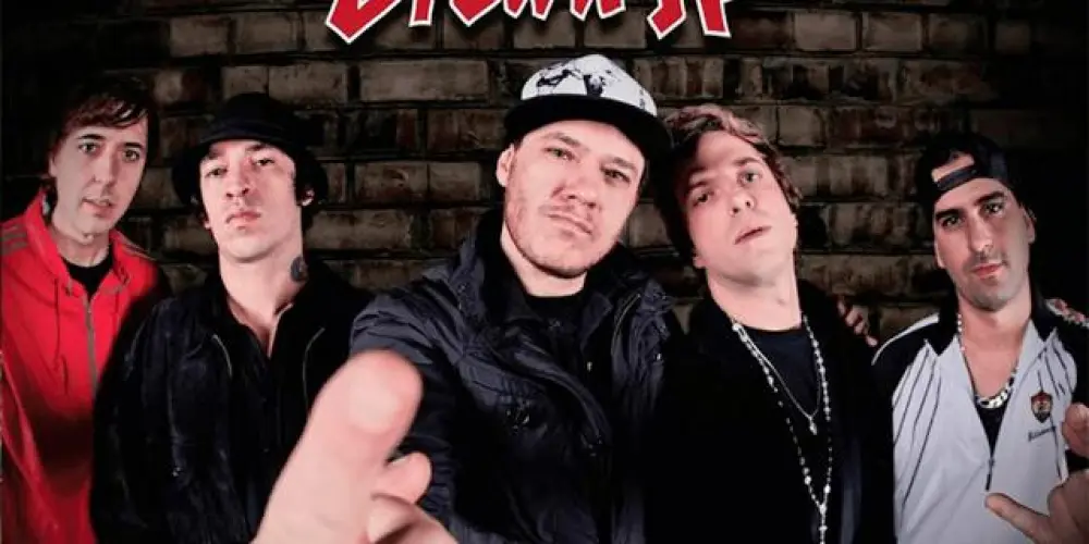 Imagem do grupo de WhatsApp Fã Clube Charlie Brown Jr