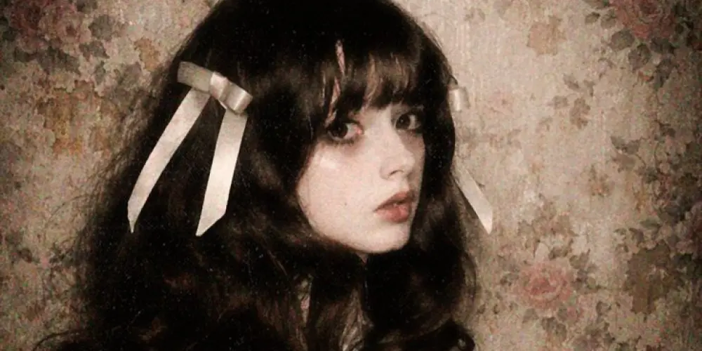 Imagem do grupo de WhatsApp Figurinhas de séries 🧜🏻‍♀️