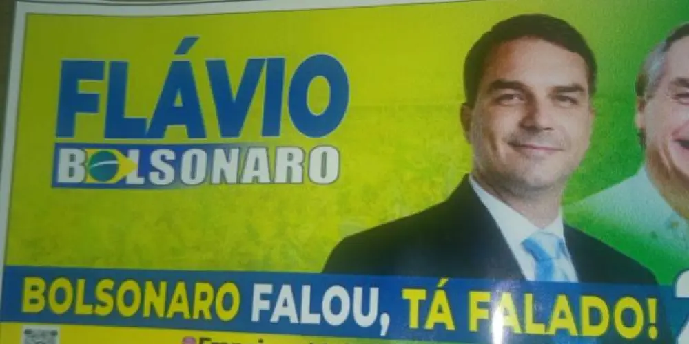 Imagem do grupo de WhatsApp Flávio Bolsonaro