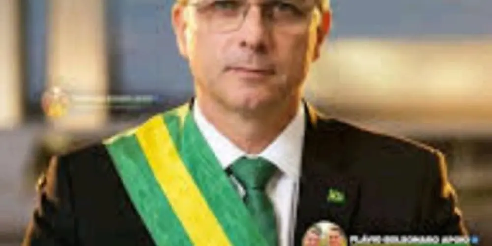 Imagem do grupo de WhatsApp Flávio Bolsonaro presidente