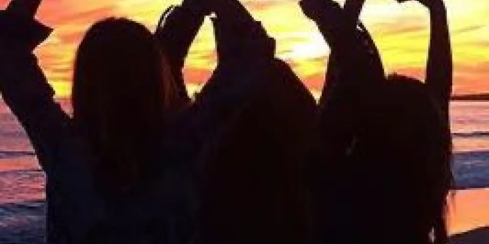 Imagem do grupo de WhatsApp Friend Forever 🫶🏼❤️🎀