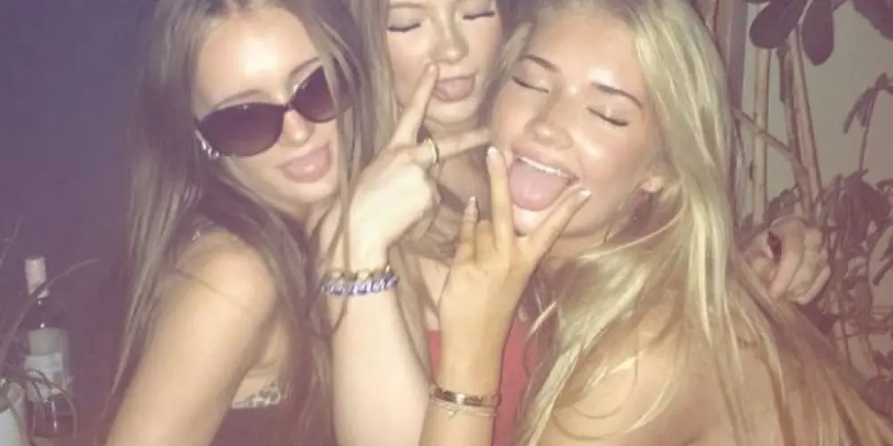 Imagem do grupo de WhatsApp friends🤝