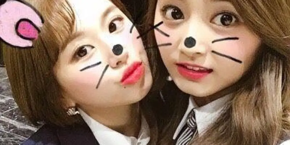 Imagem do grupo de WhatsApp Friends of caps