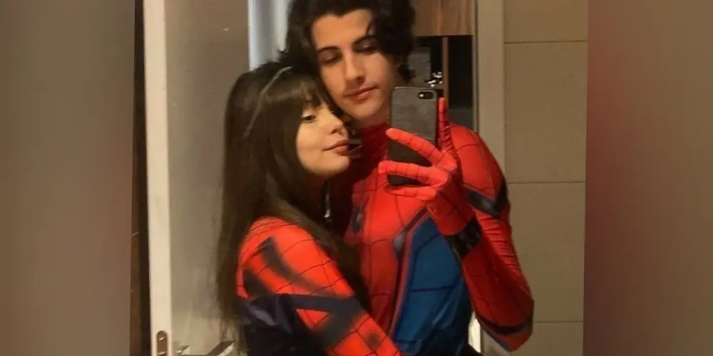 Imagem do grupo de WhatsApp ❱꧁༺₣ŁUXØ༻꧂❮