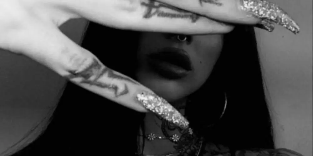 Imagem do grupo de WhatsApp ♱🌑 Gf da Madrugada 🌑♱