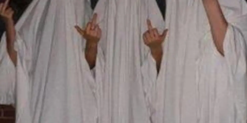 Imagem do grupo de WhatsApp °🦋𝐦ⓘĞＯ𝔰𝐀ηᵍ𝔼ㄥεＳ💗✨°